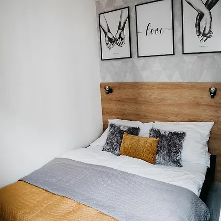 Ah Mlynska Basta I Free Parking